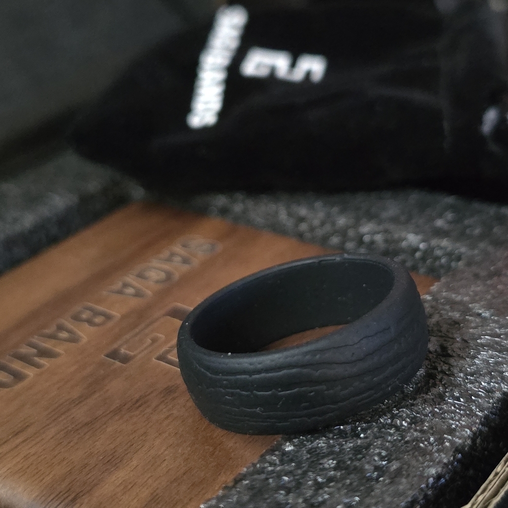Deer Antler and Whiskey Barrel Ring - Picture 7 of 7